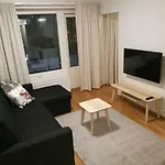 Rovavisit Paroni *